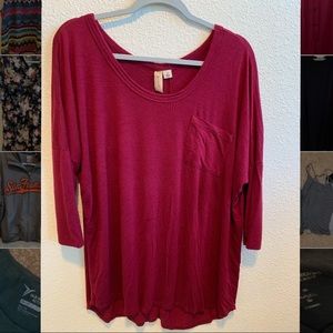 3/4 Sleeve Women’s Short with button up back 1x